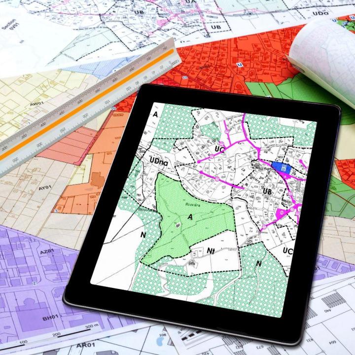 Évaluer et planifier l'utilisation des terrains selon vos besoins socio-économiques et environnementaux.